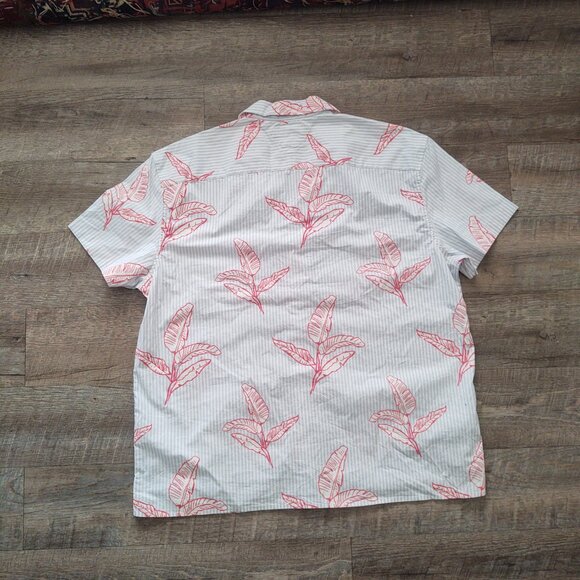 * NWT Tommy Hilfiger Palm Leaf Print Tropical Stripe Short Sleeve Button Up - Picture 5 of 5